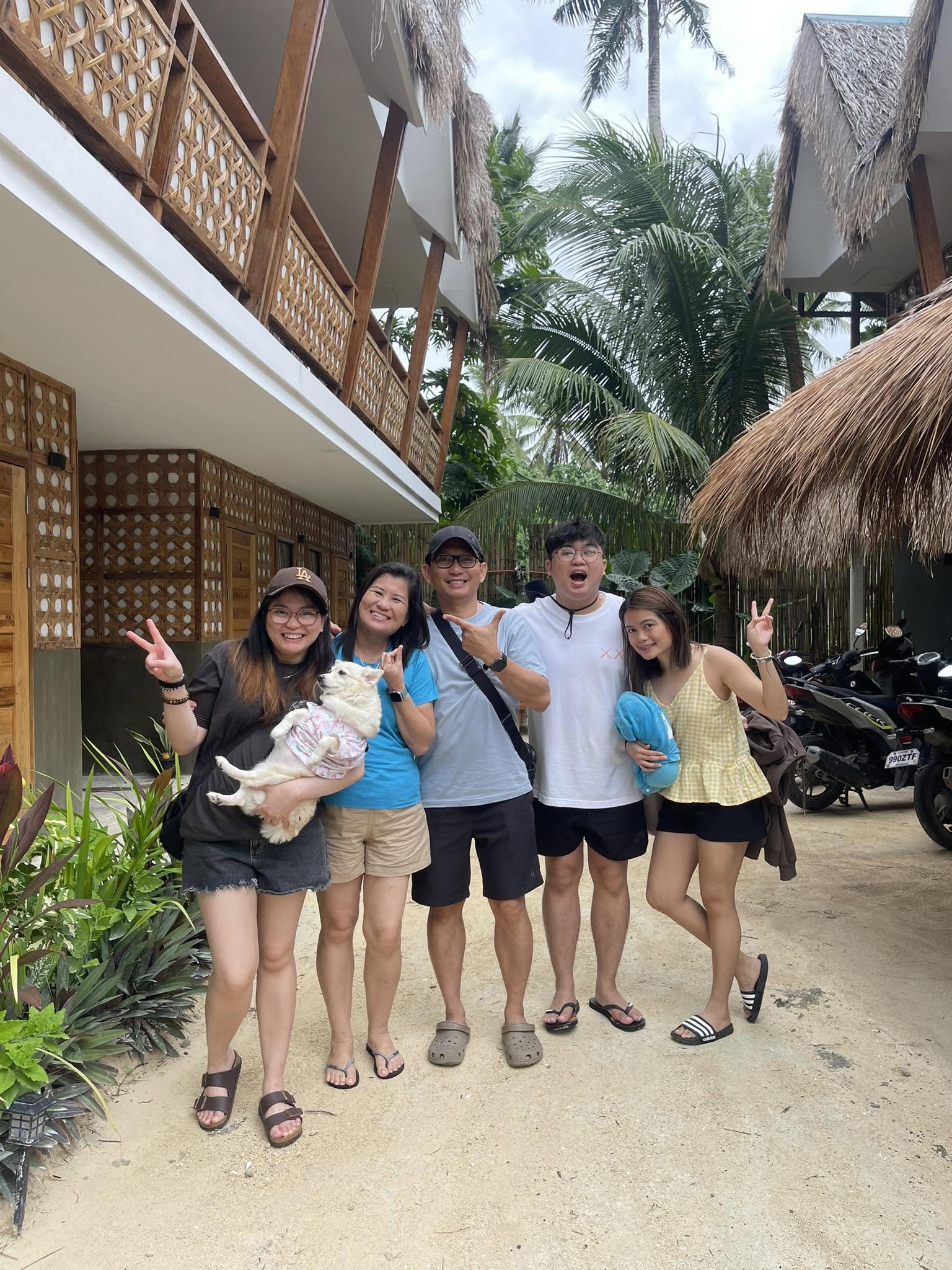 Happy guests at M Resort