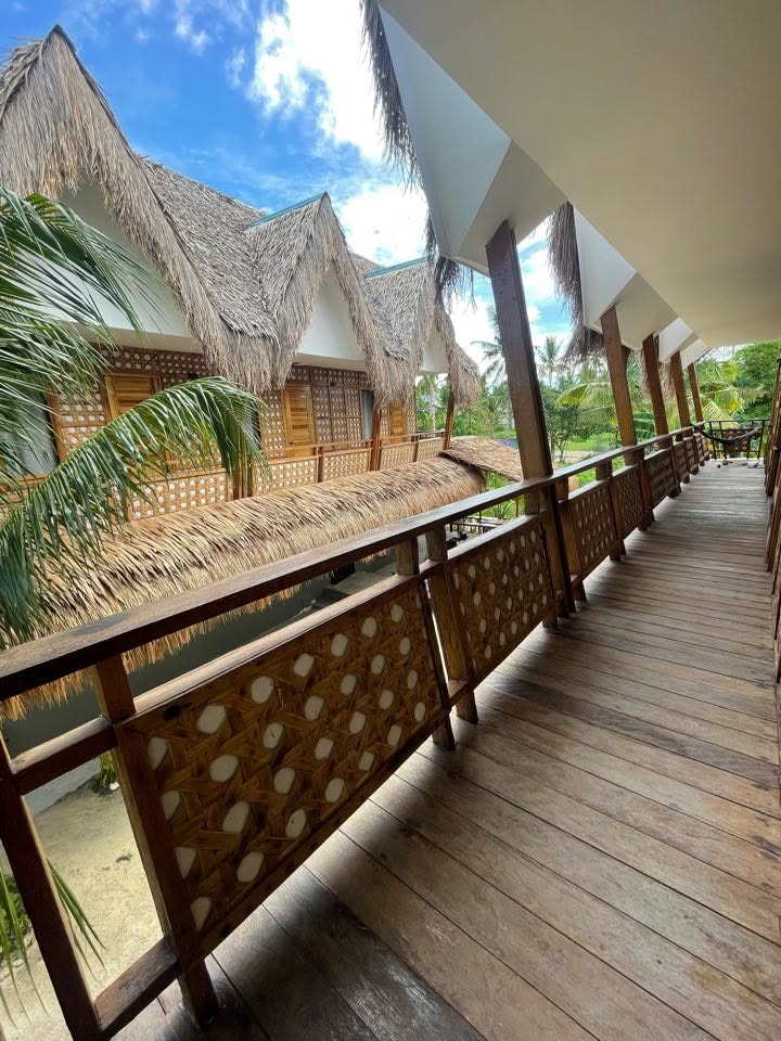 Native balcony corridor